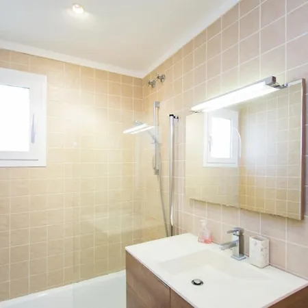 Cosy With Pool Ideal For Family & Sports Near In Port De * Польєнса